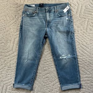 NWT Gap Mid Rise Distressed Girlfriend Jeans Size 12/31 S
